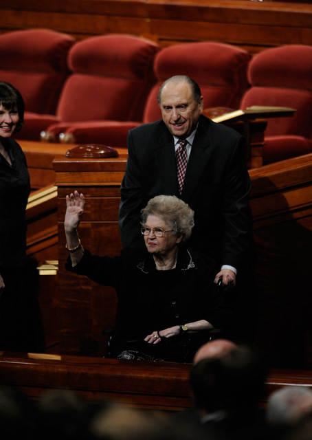 Frances Monson, Esposa de un Profeta