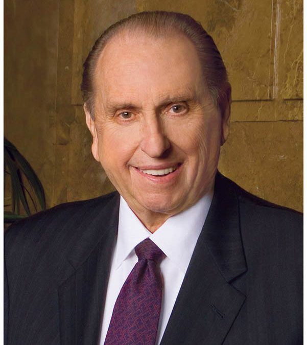 Tomas S. Monson el décimo hombre más admirado